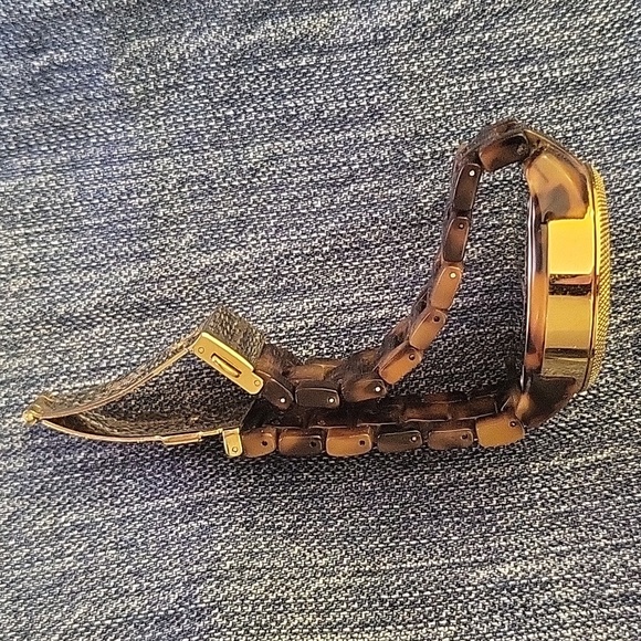 Michael kors watch - Picture 3 of 8